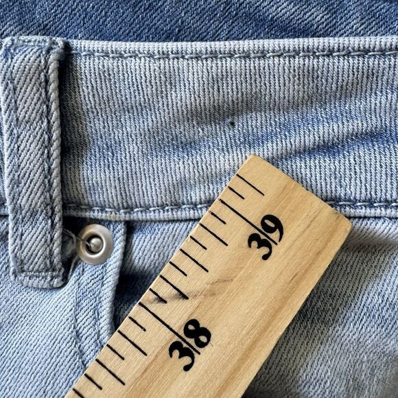 J. MCLAUGHLIN Women’s 6 Straight Leg Classic Jeans High Rise Light Wash 30x30 - Picture 11 of 11